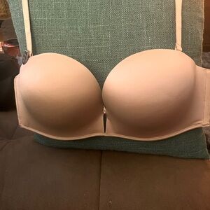 NWT VICTORIAS SECRET BOMBSHELL ADDS 2 cup sizes